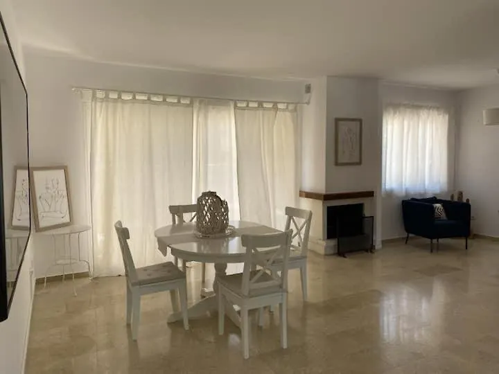 Vakantiehuis Playa Puerto Banus - House With Rooftop Concha View Marbella